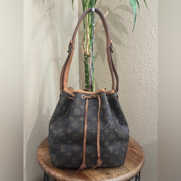 LOUIS VUITTON VINTAGE NOE - Picture 1 of 14